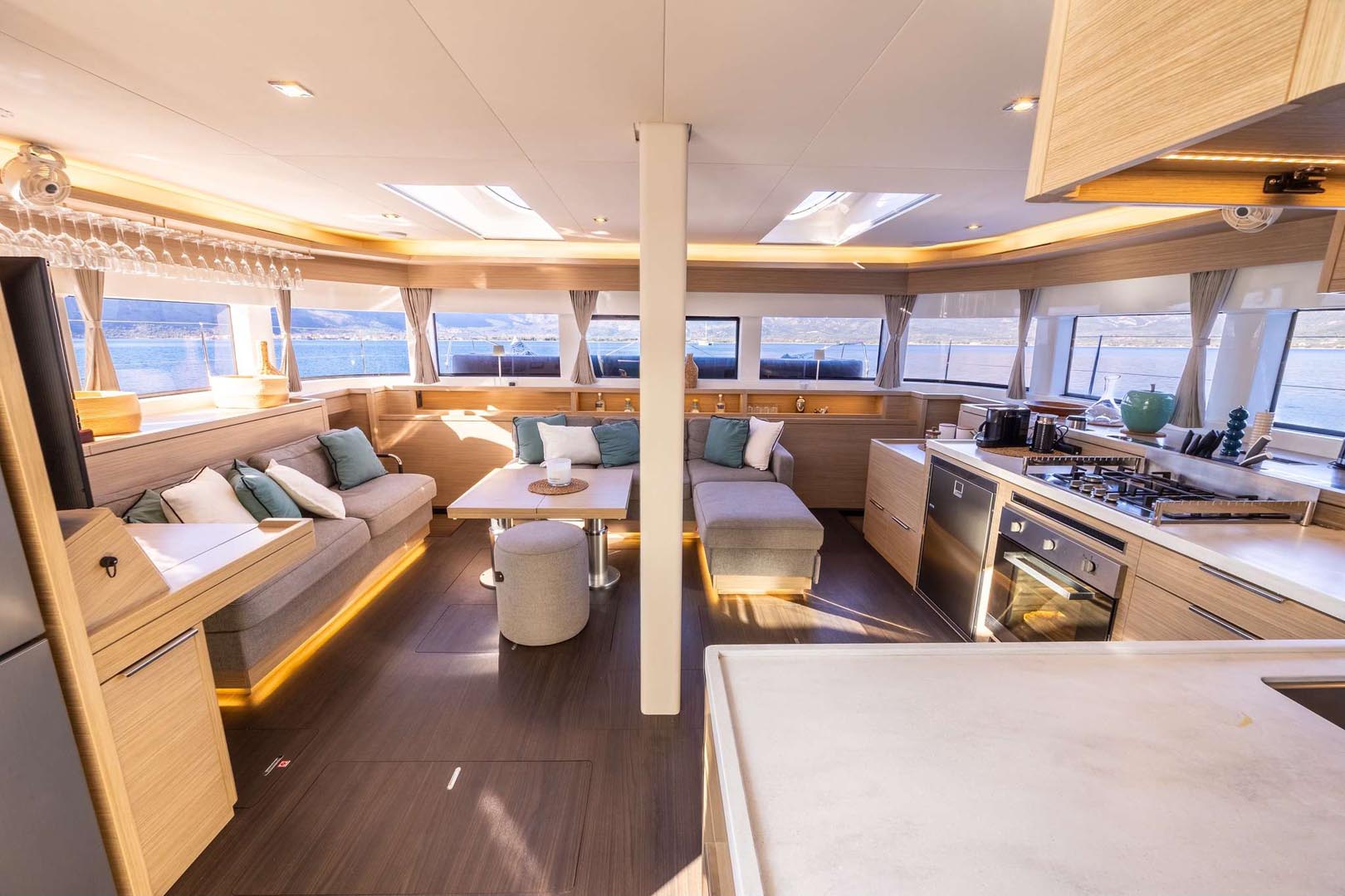 Humble One s/c humble one - interior  image 2